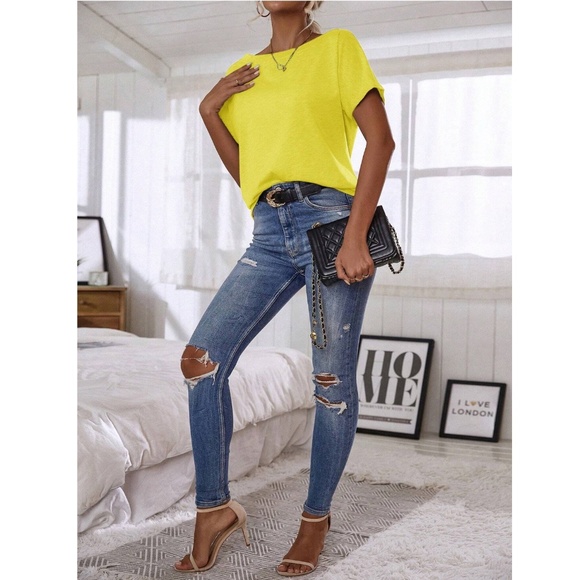 Boat Neck Batwing Sleeve Yellow Tee Shirt Short Sleeve - Picture 3 of 9